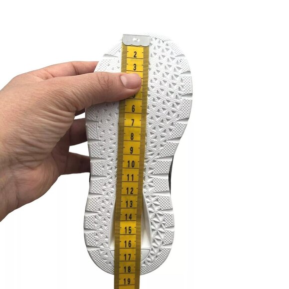 Oshkosh Toddler Boy's Slip-on Casual Sneaker Size 9-10 Gray Lightweight & Comfy - Picture 13 of 16